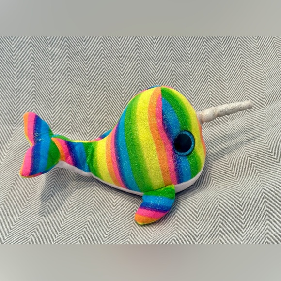 Ty Nori 2018 Narwhal Unicorn Whale Rainbow Plush Stuffed Animal 13" Narwhal Book - Picture 6 of 10